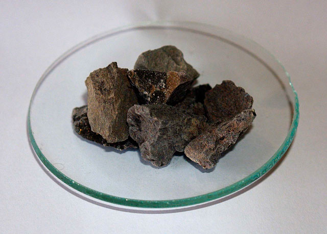 Karbid vápníku technický - 500 g