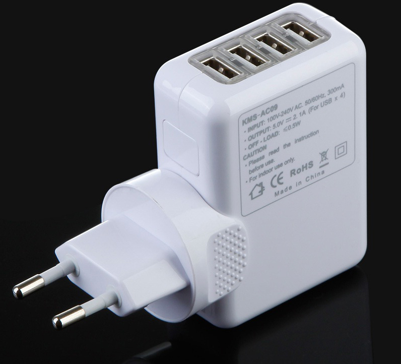 Nabíječka se 4 USB výstupy